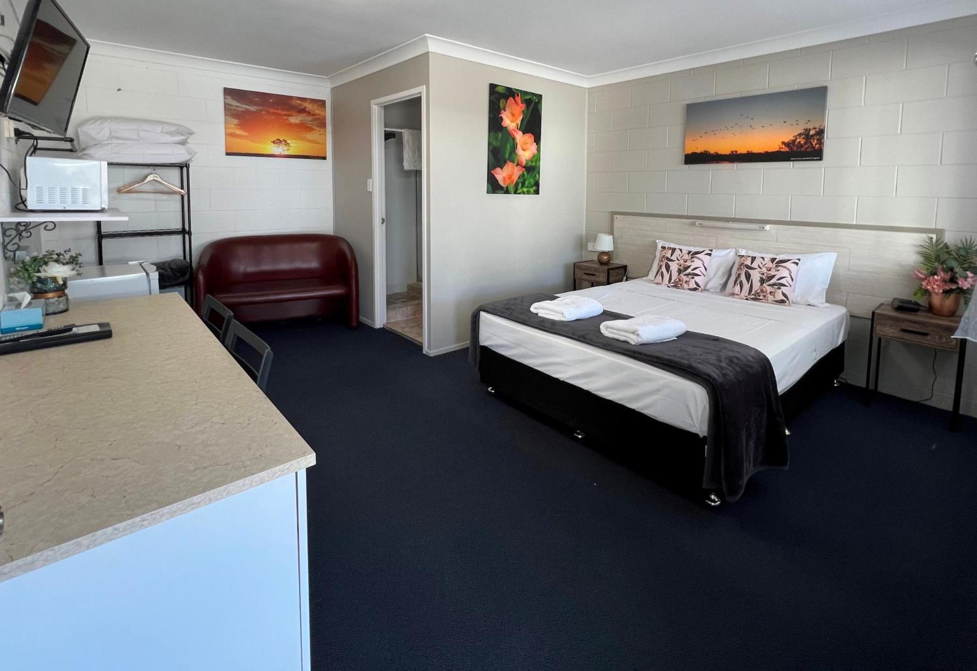 Spanish Lace Motor Inn Townsville Exterior foto