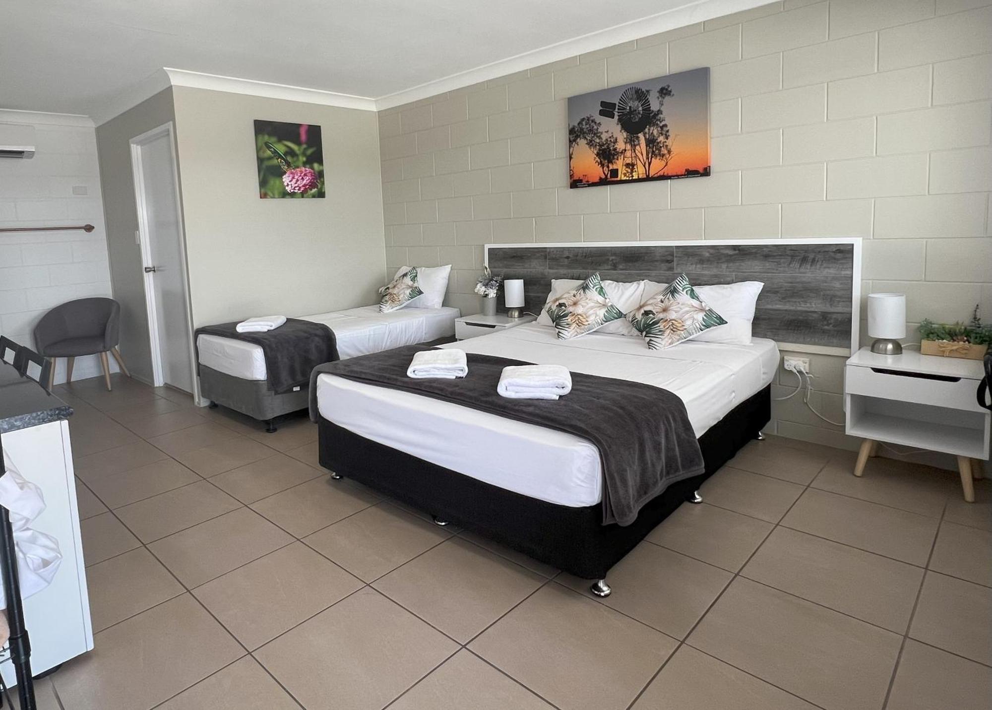 Spanish Lace Motor Inn Townsville Exterior foto